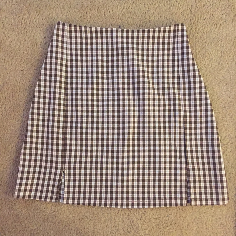 Brandy Melville Brown Plaid Skirt